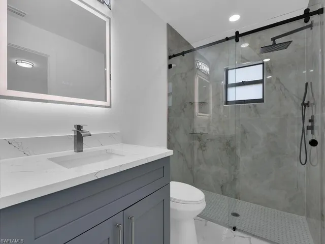 $539,999 | 55117-119 24th Street Southwest, Lehigh Acres, FL 33973