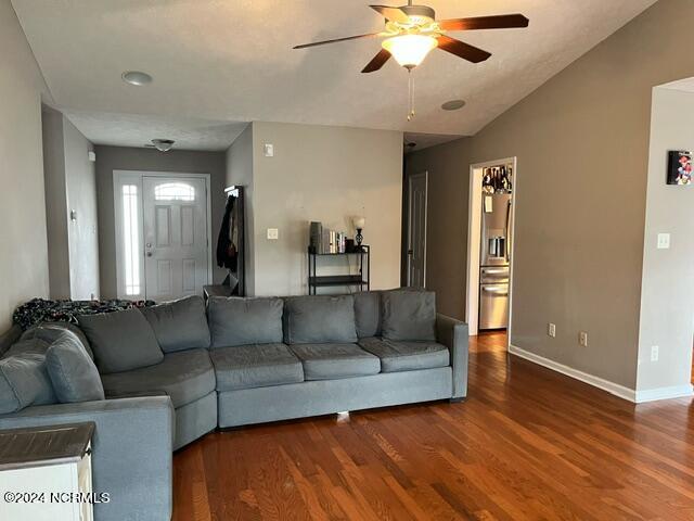 321 Kingston Road Jacksonville, NC 28546 - Photo 23 of 42 Gallery Image 23