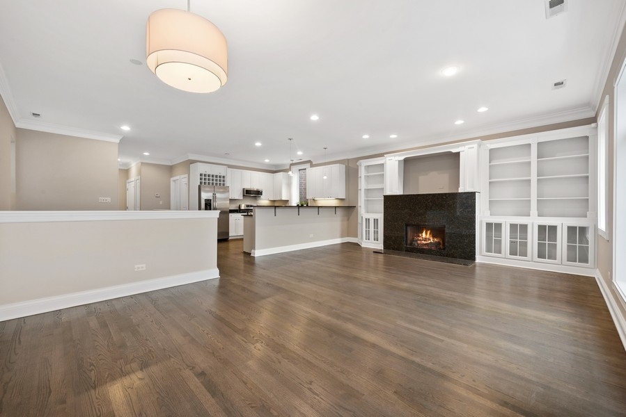1422 North Mohawk Street, Unit 4 Chicago, IL 60610 - Photo 4 of 20