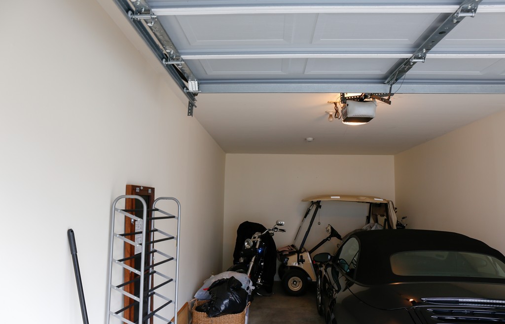 304 Country Side Road, Unit 304 Greenfield, MA 01301 - Photo 22 of 27 Gallery Image 22