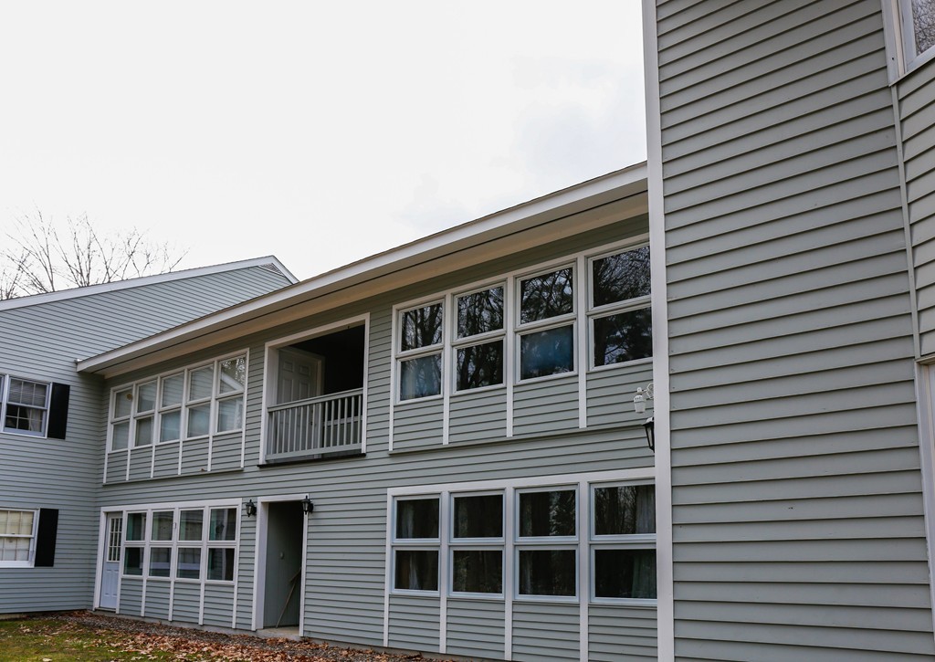304 Country Side Road, Unit 304 Greenfield, MA 01301 - Photo 23 of 27 Gallery Image 23