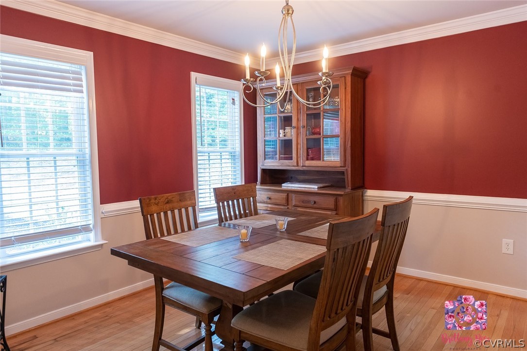 2936 Lowry Road Columbia, VA 23038 - Photo 7 of 11 a view of a dining room with furniture and window
