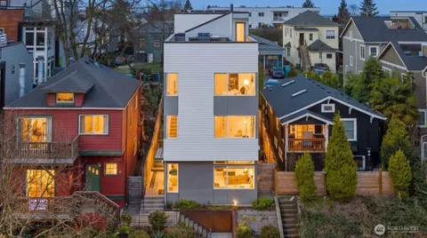 $1,365,000 | 926 North 35th Street, Seattle, WA 98103