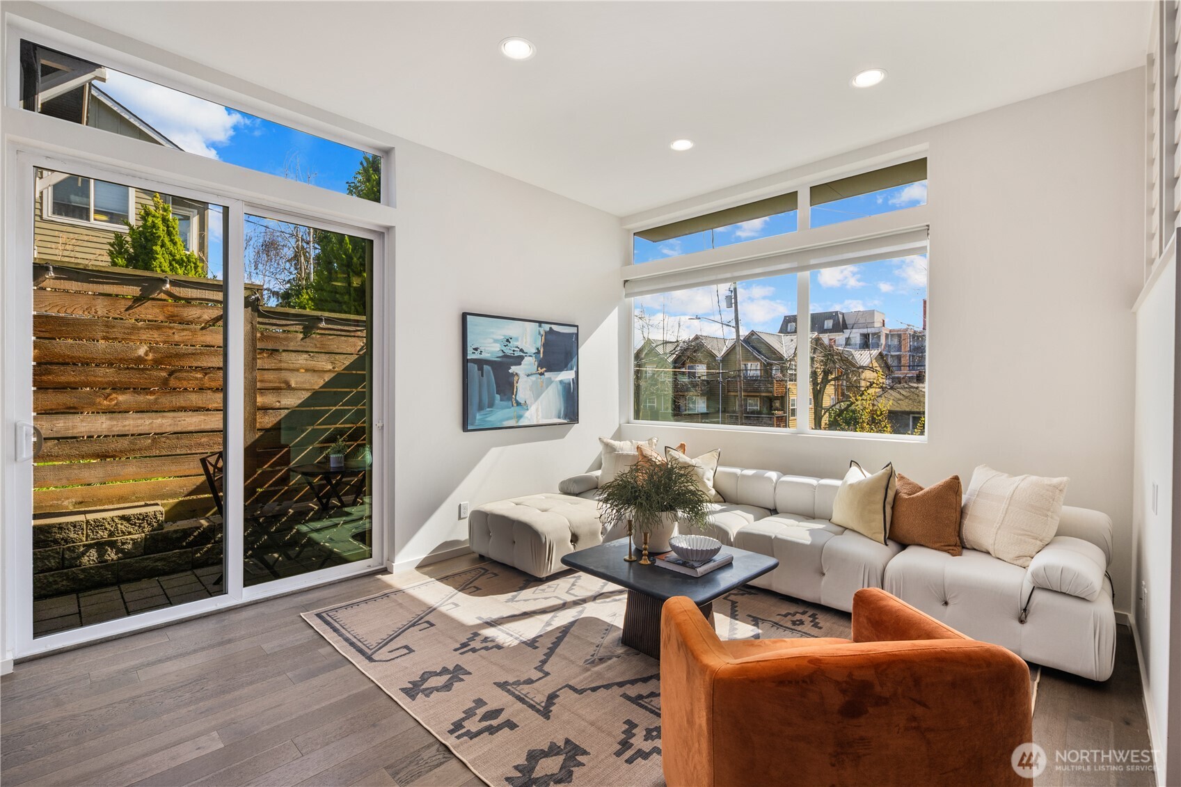 926 North 35th Street Seattle, WA 98103 - Photo 5 of 40