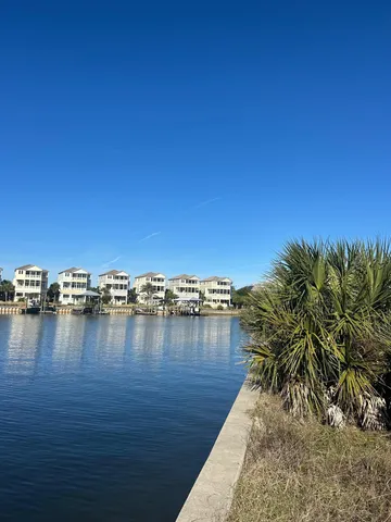 $190,000 | Xxx Dockside Drive, Unit 2, Crawfordville, FL 32327