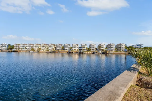 $190,000 | Xxx Dockside Drive, Unit 2, Crawfordville, FL 32327