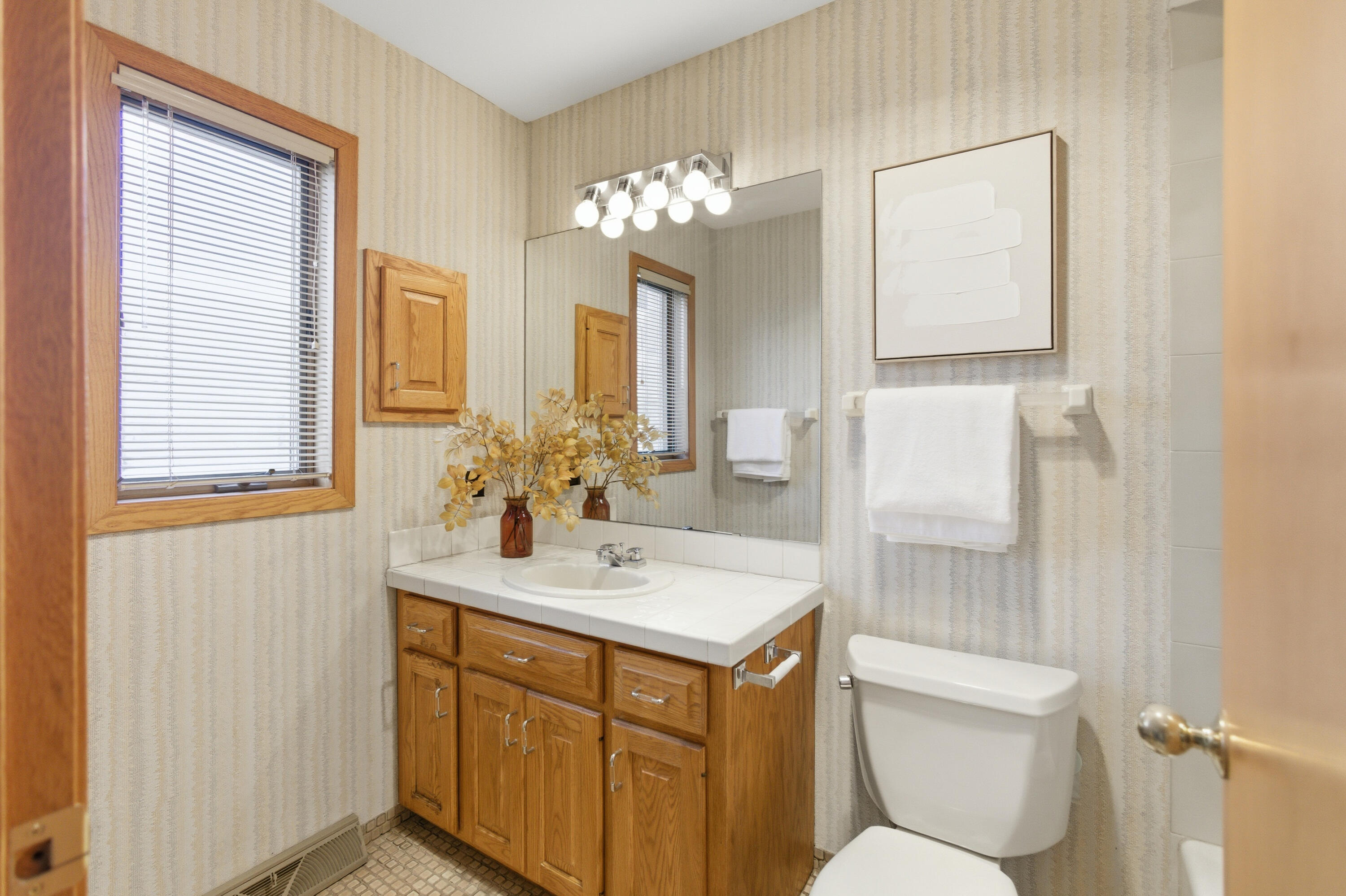 301 West Ravine Baye Road Bayside, WI 53217 - Photo 32 of 63 Main Level Bathroom
