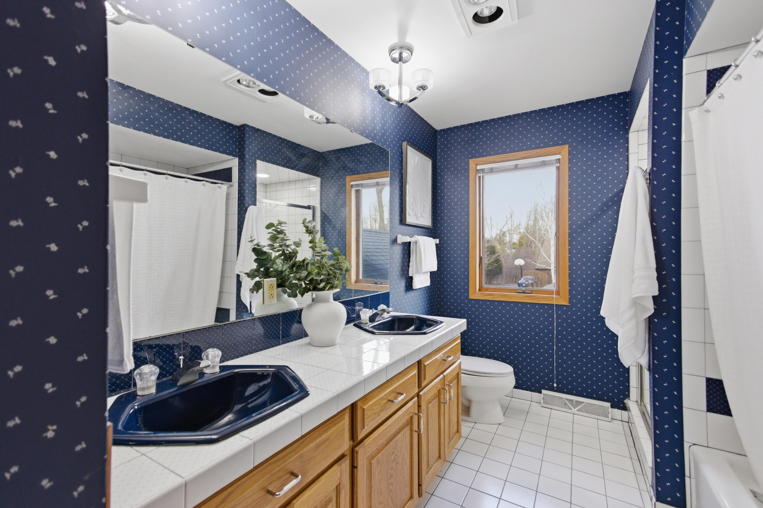 301 West Ravine Baye Road Bayside, WI 53217 - Photo 43 of 63 Second bathroom on Upper Level