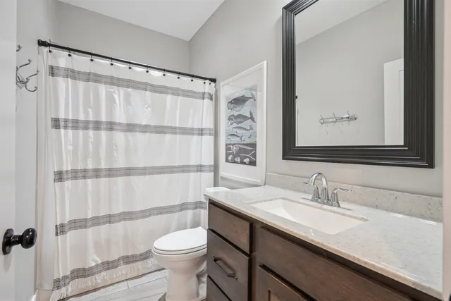 $479,900 | 783 Sweet Wood Lane, Bluegrass, IA 52726