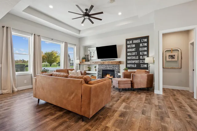 $479,900 | 783 Sweet Wood Lane, Bluegrass, IA 52726