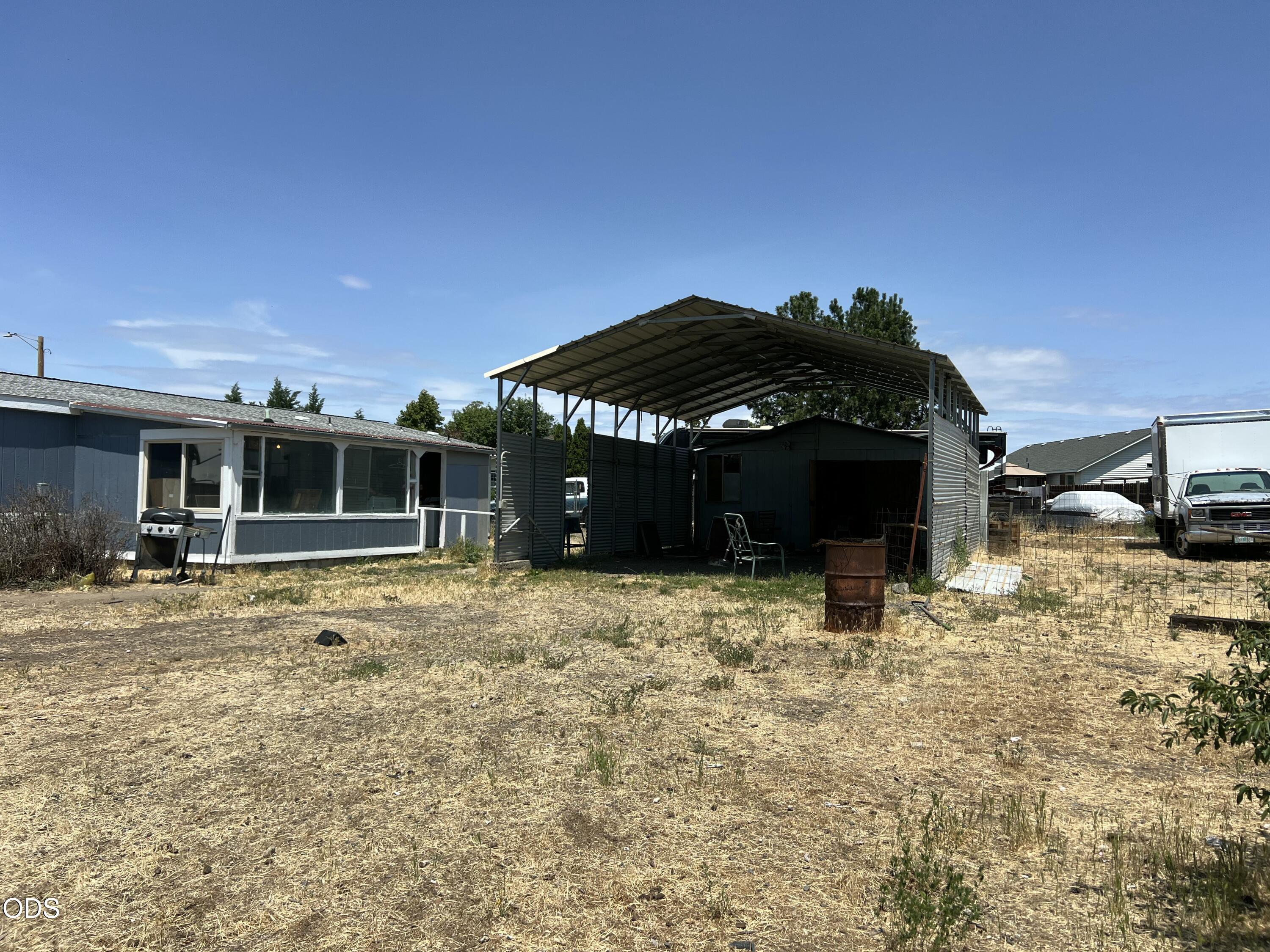 620 East Viewpoint Drive Culver, OR 97734 - Photo 7 of 9