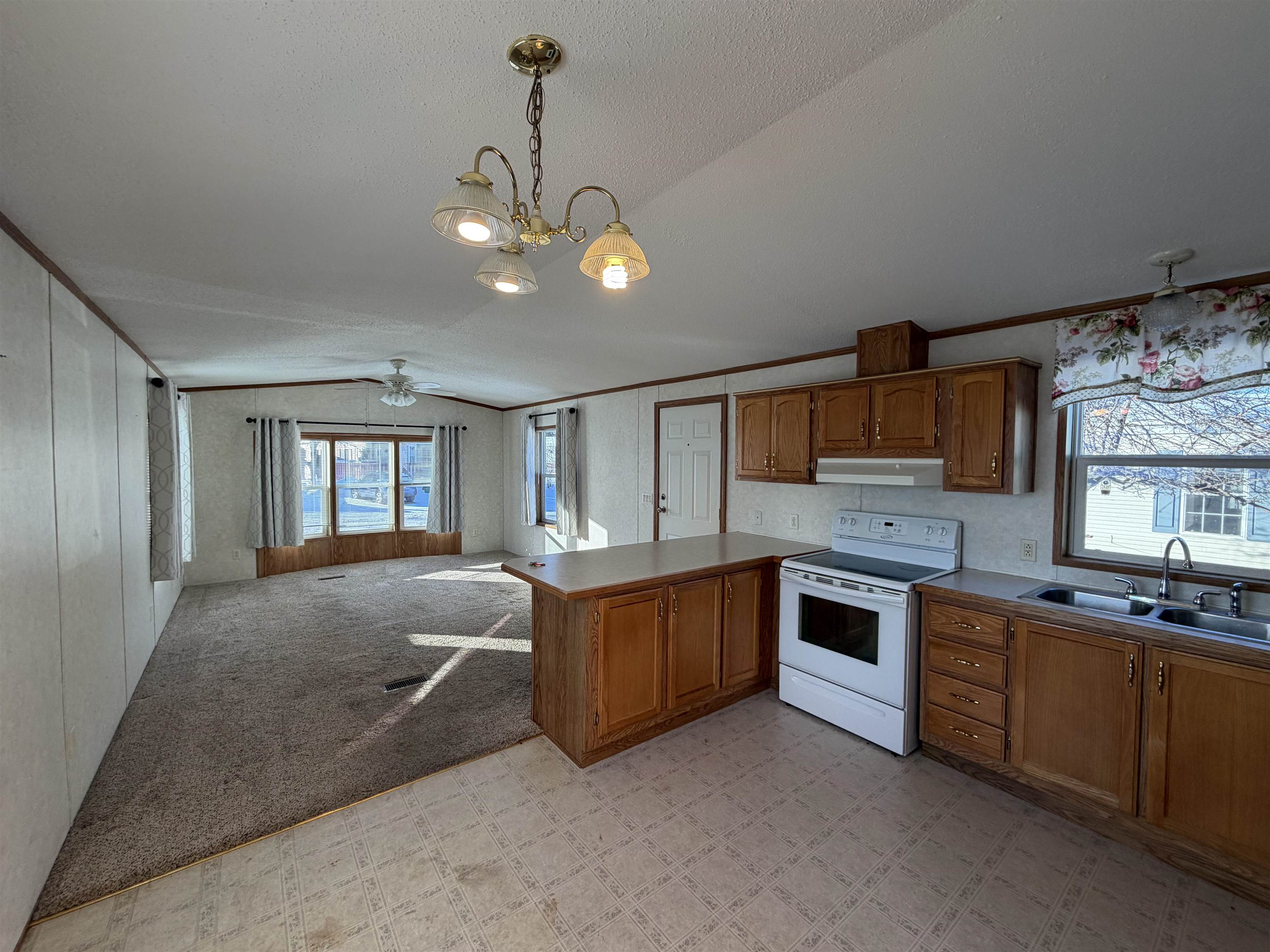 2 Dewberry Lane Duluth, MN 55810 - Photo 6 of 13