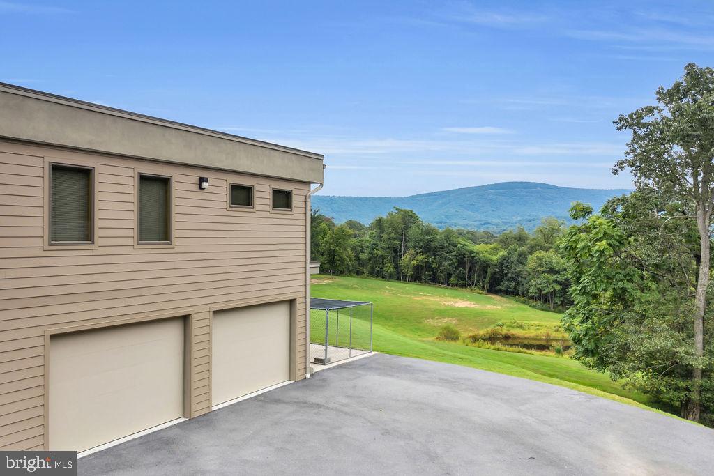 218 Thunder Road Front Royal, VA 22630 - Photo 63 of 78 Attached 2 car garage