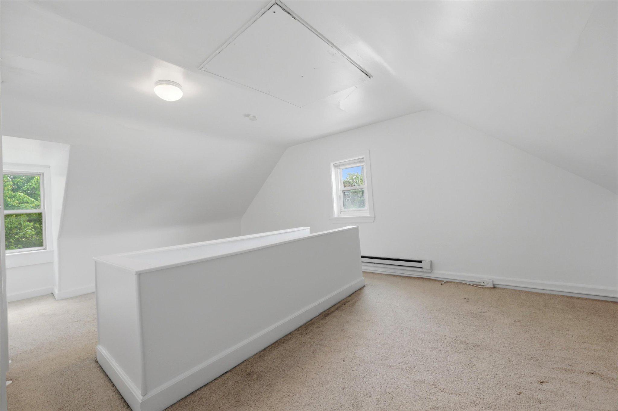 104 Maple Street Conshohocken, PA 19428 - Photo 14 of 15 Attic Bedroom / Bonus Space