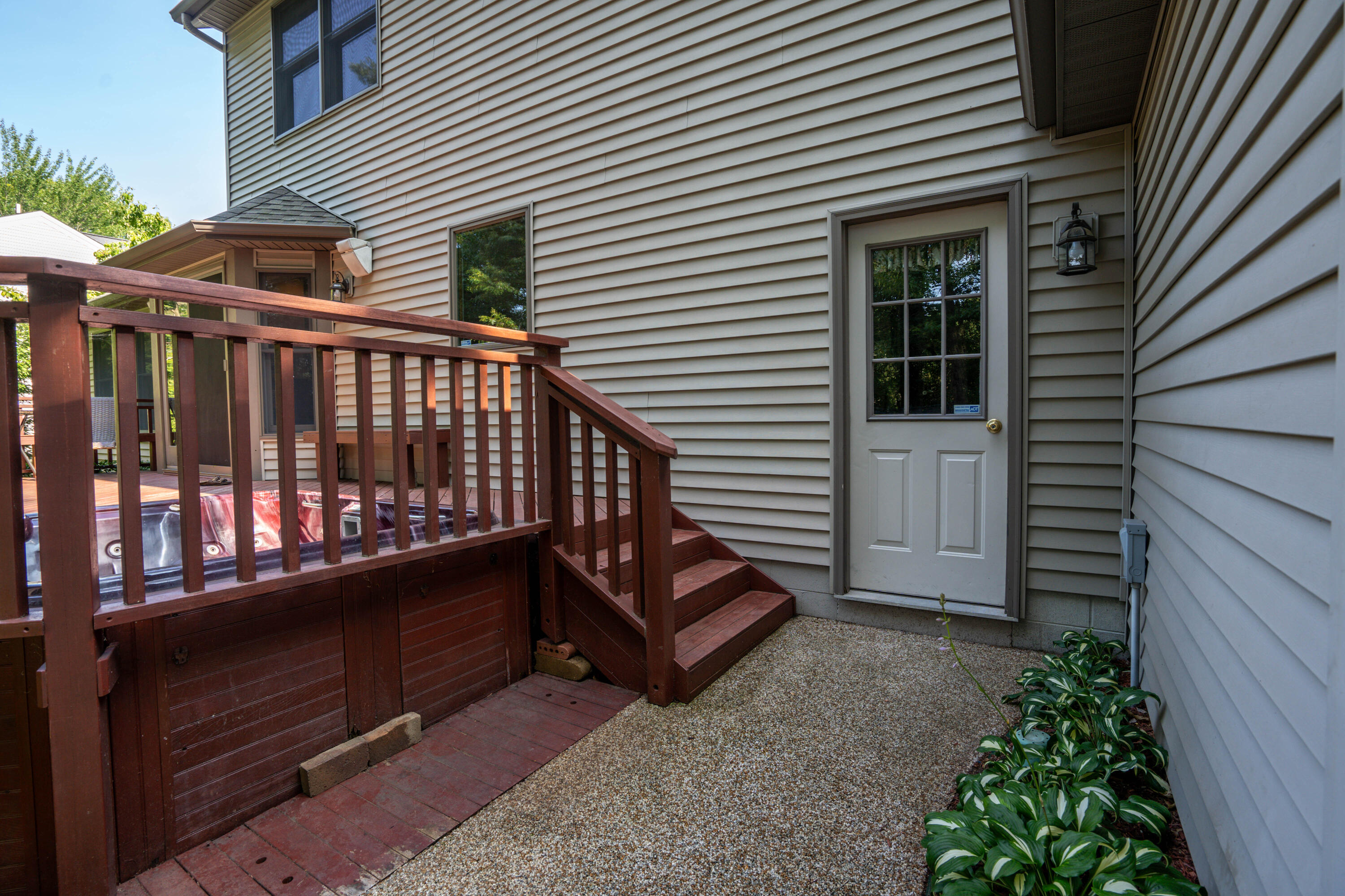 15421 Oak Ridge Drive Spring Lake, MI 49456 - Photo 14 of 63 15421_Oak_Ridge_Dr-17