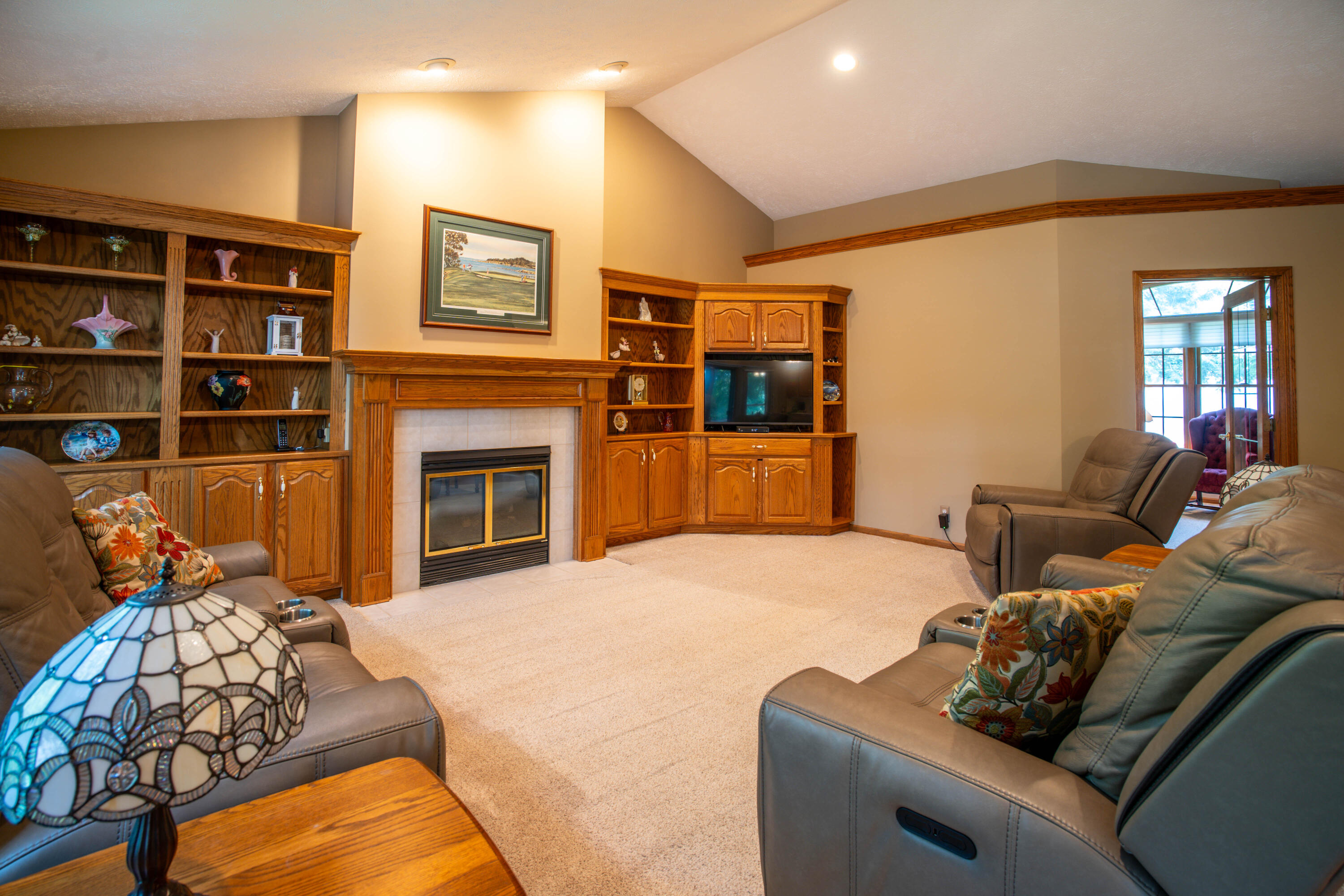 15421 Oak Ridge Drive Spring Lake, MI 49456 - Photo 21 of 63 15421_Oak_Ridge_Dr-41