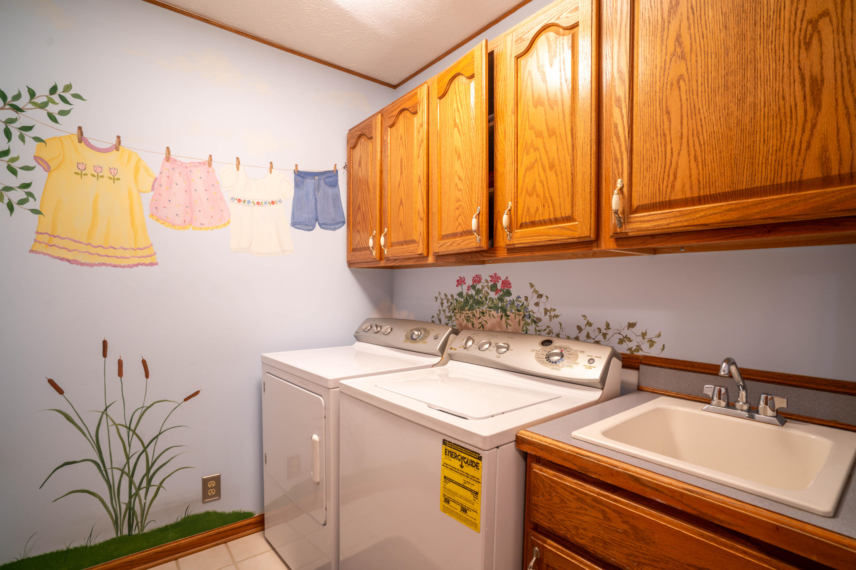 15421 Oak Ridge Drive Spring Lake, MI 49456 - Photo 36 of 63 15421_Oak_Ridge_Dr-55