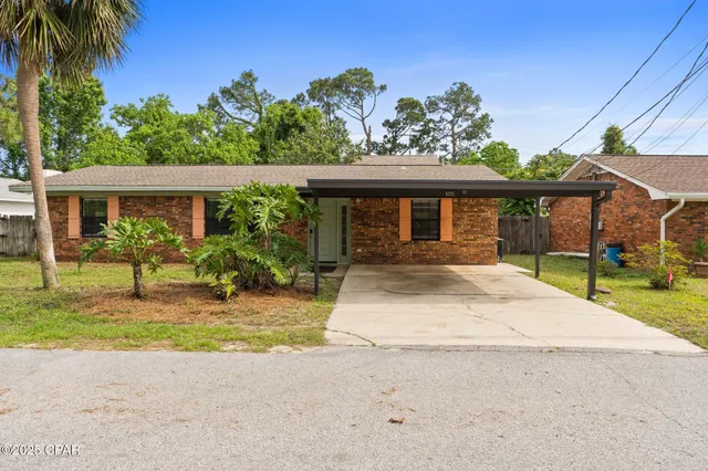 $389,000 | 6325 Elm Street, Panama City Beach, FL 32408