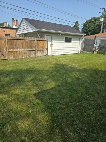 $174,900 | 17256 Walter Street, Lansing, IL 60438