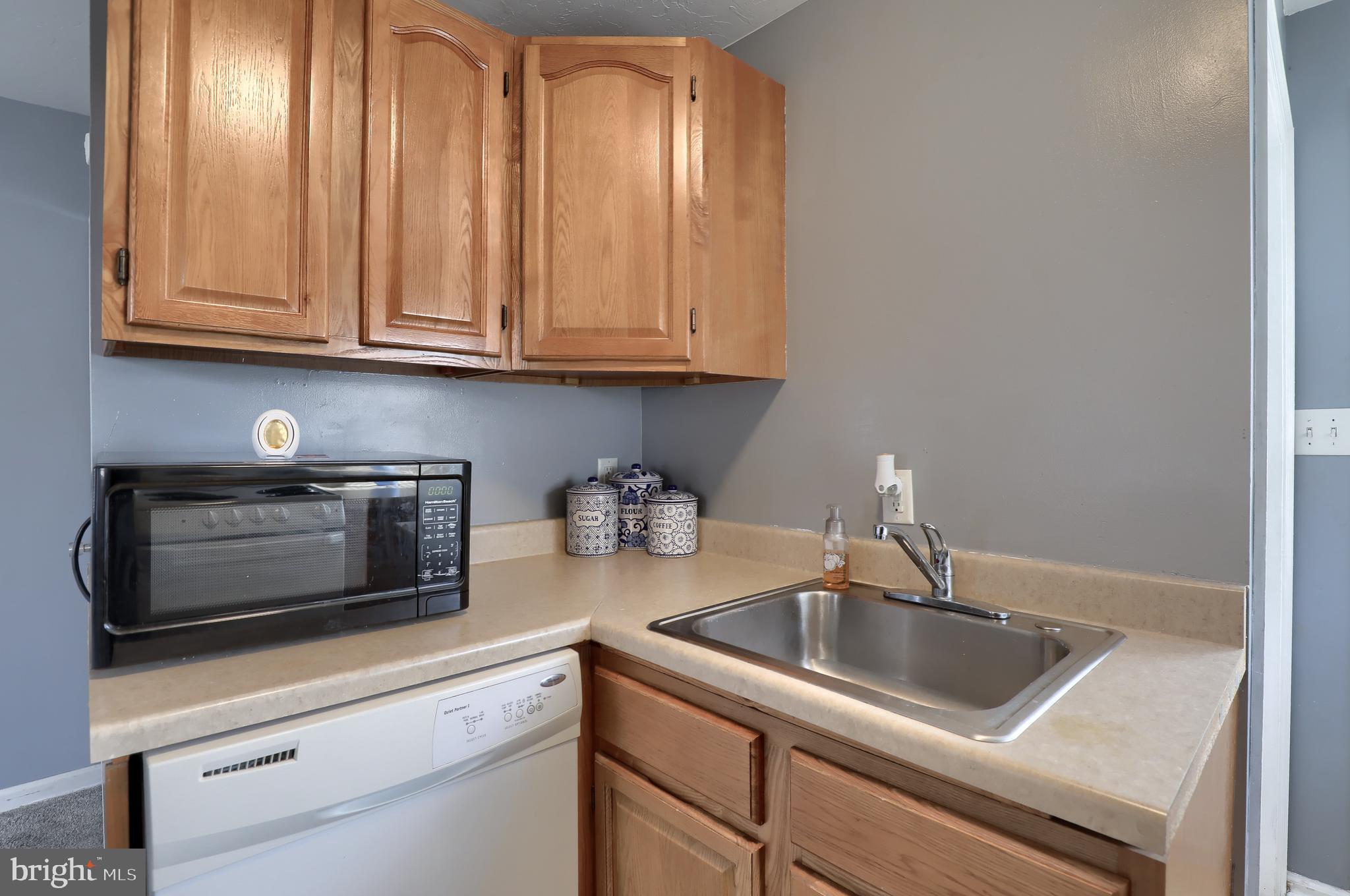 852 Wood Street York, PA 17404 - Photo 10 of 24