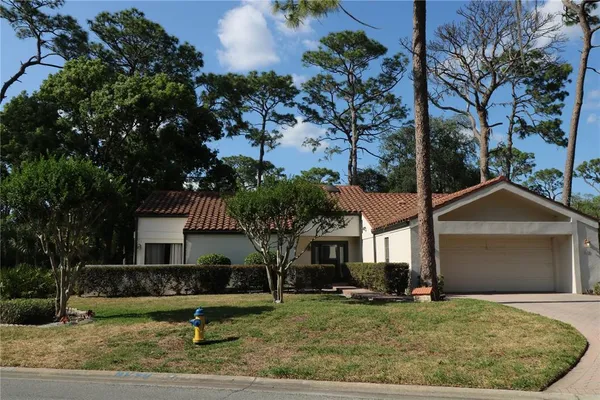 $3,000 | 5424 Saddlebrook Way, Wesley Chapel, FL 33543