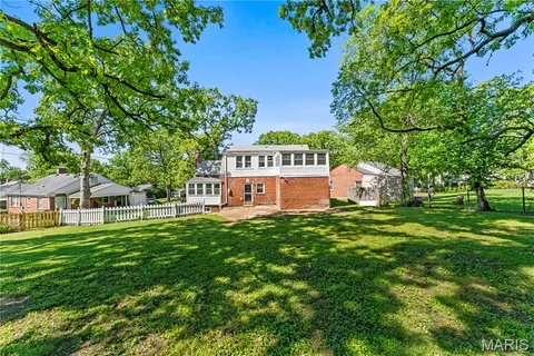 $519,900 | 38 Chafford Woods, St. Louis, MO 63144