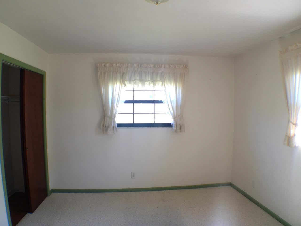 13129 West Council Road Yorktown, IN 47396 - Photo 9 of 13 Gallery Image 9
