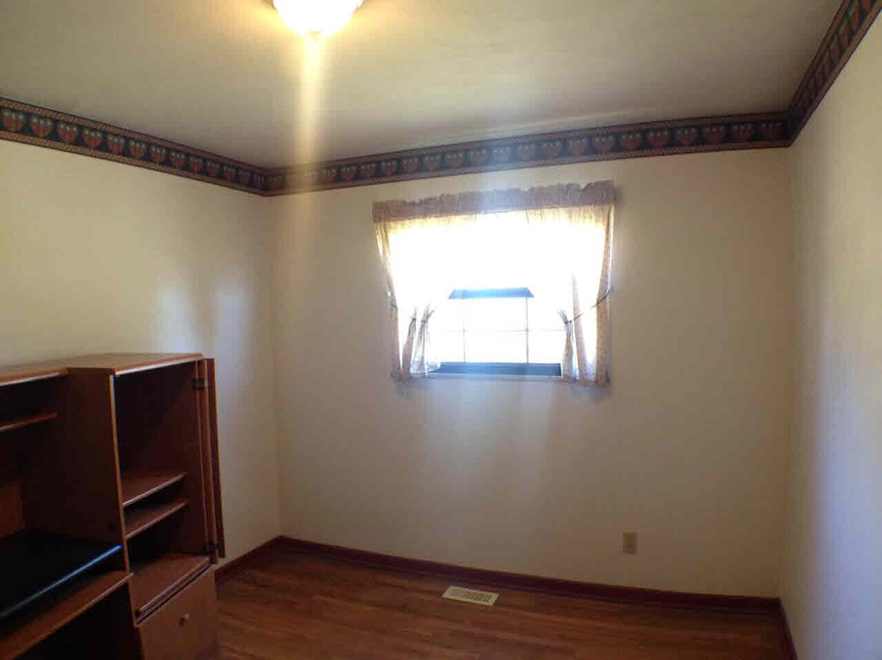 13129 West Council Road Yorktown, IN 47396 - Photo 10 of 13 Gallery Image 10