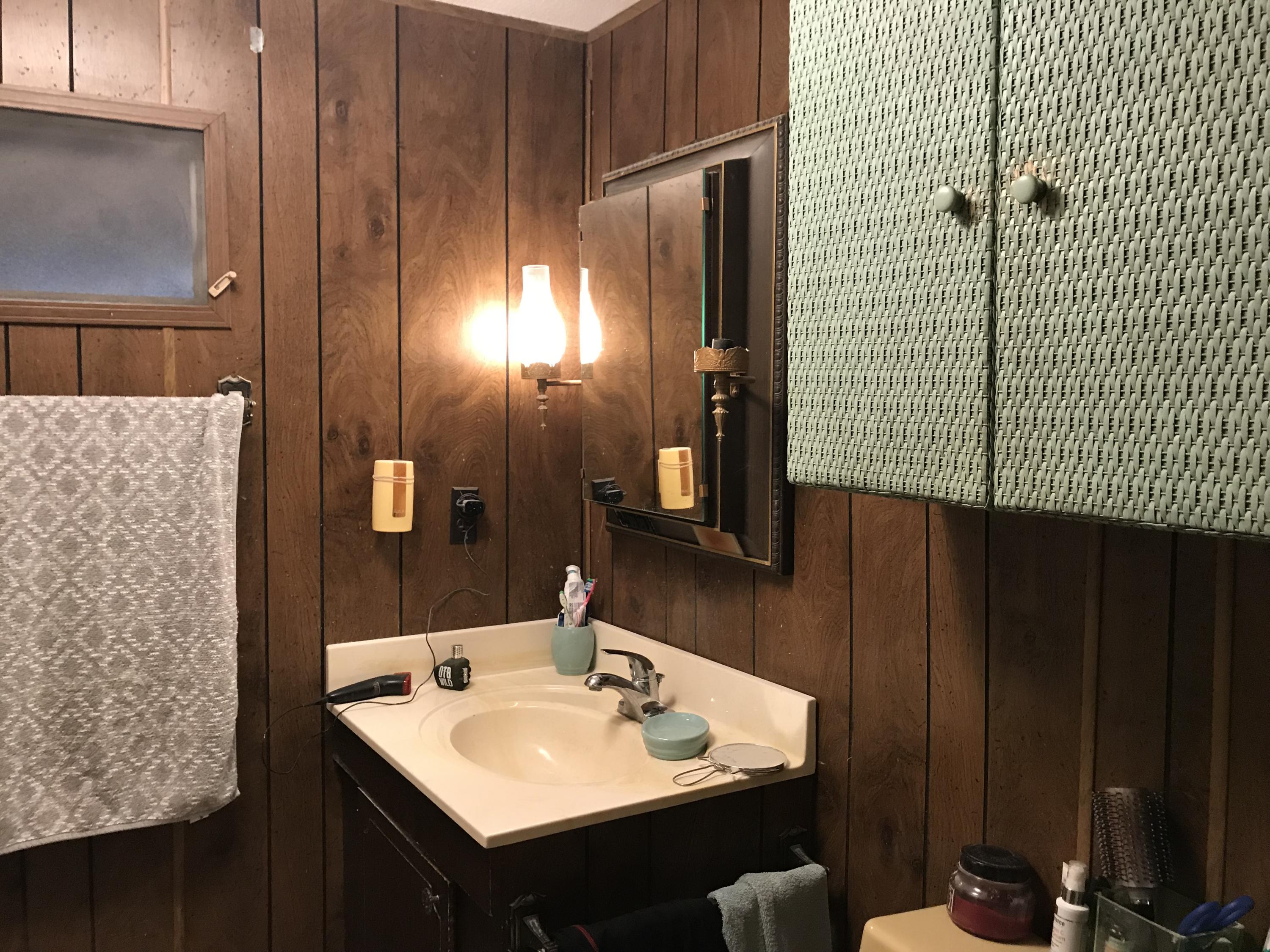 44 Flat Top Road Soddy Daisy, TN 37379 - Photo 5 of 16 Full Bath