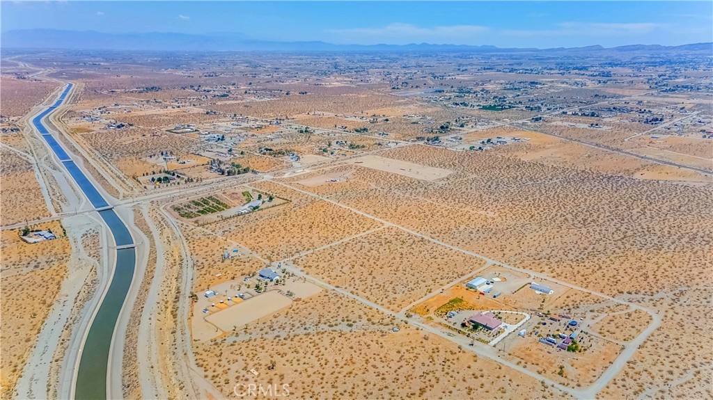 3789 Luna Road Phelan, CA 92371 - Photo 12 of 67