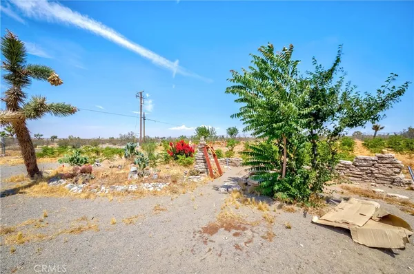 $699,900 | 3789 Luna Road, Phelan, CA 92371
