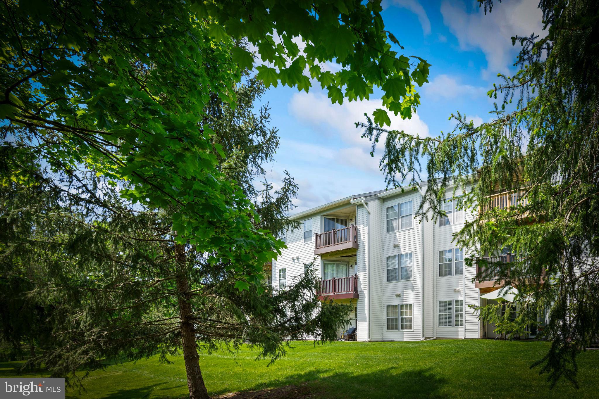 31 Beagle Run, Unit 88 Nottingham, MD 21236 - Photo 42 of 43 a view of a back yard of the house