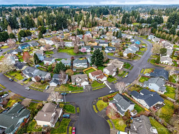 $569,000 | 5490 Park Pl Loop Southeast, Lacey, WA 98503