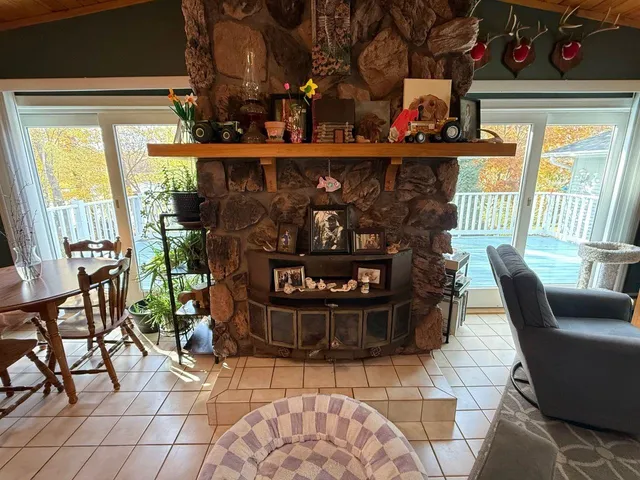 $359,900 | N7485 County Road G, Gresham, WI 54128