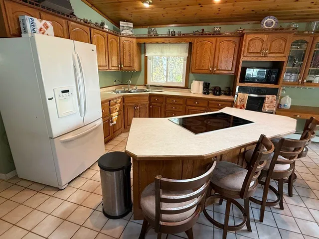 $359,900 | N7485 County Road G, Gresham, WI 54128