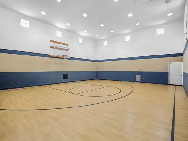 a view of a indoor garage