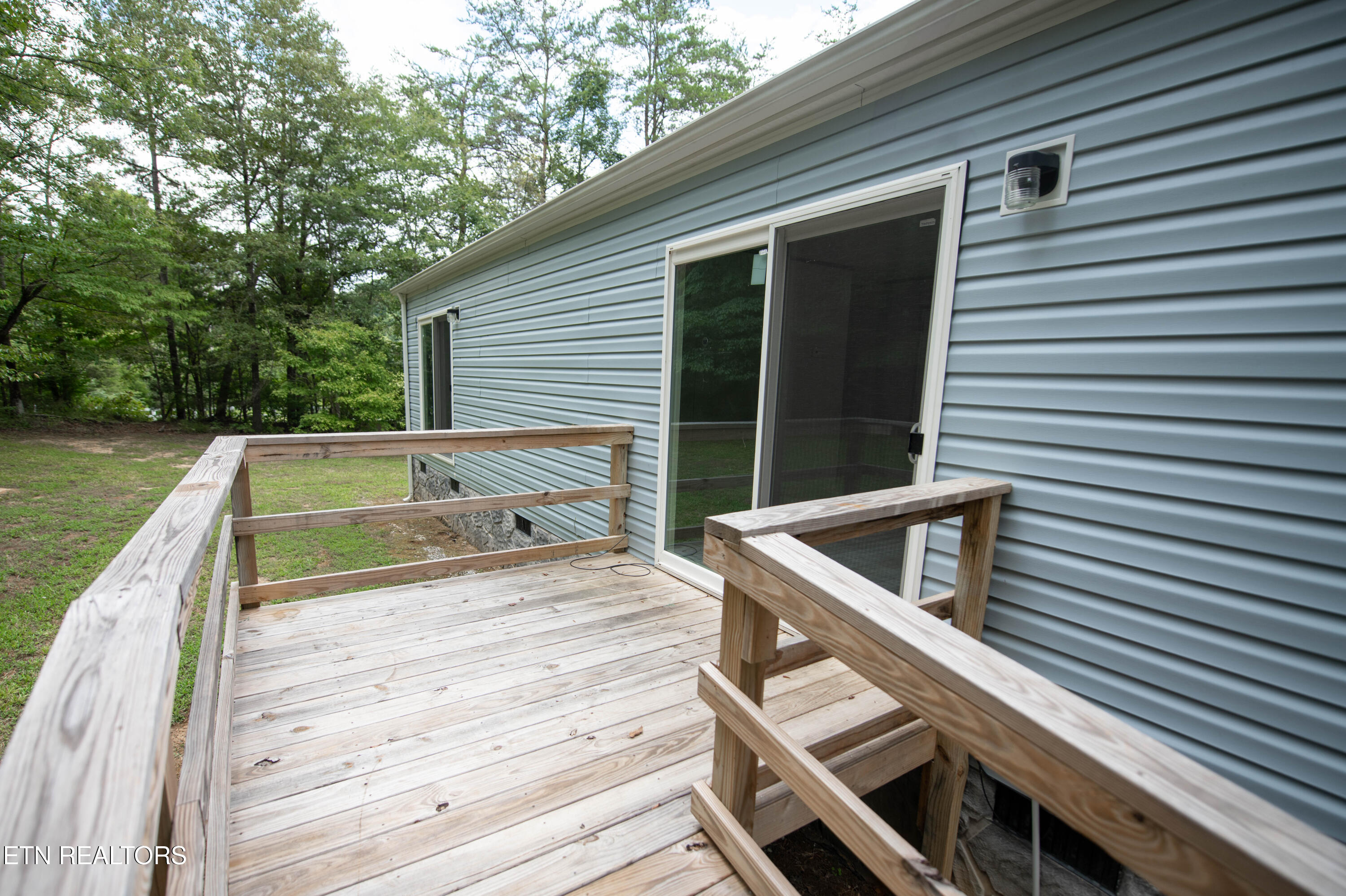 1465 Belltown Road Tellico Plains, TN 37385 - Photo 4 of 15 DSC_1575