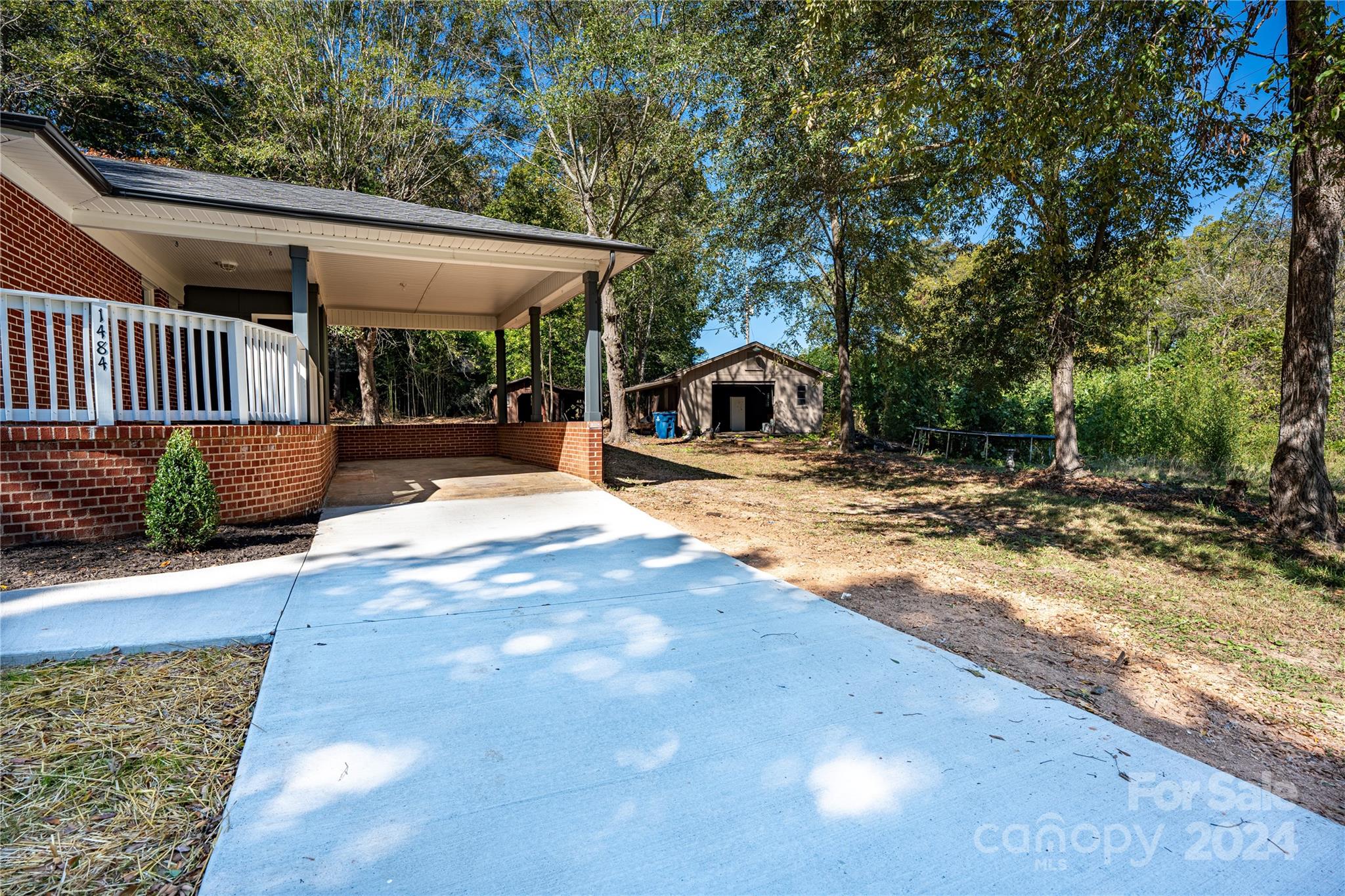 1484 Redbud Road Lincolnton, NC 28092 - Photo 4 of 16 Gallery Image 4