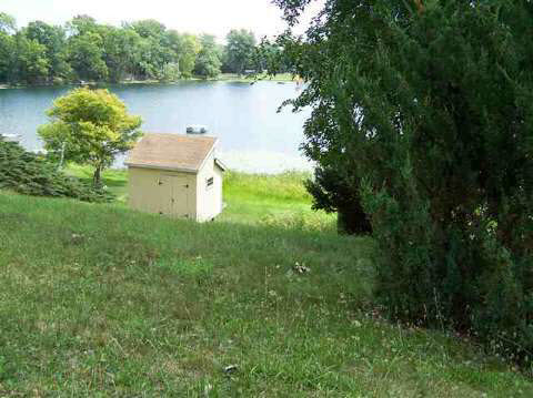 North Ridge Ridge, Unit 276 16 N Brooklyn, MI 49230 - Photo 3 of 8
