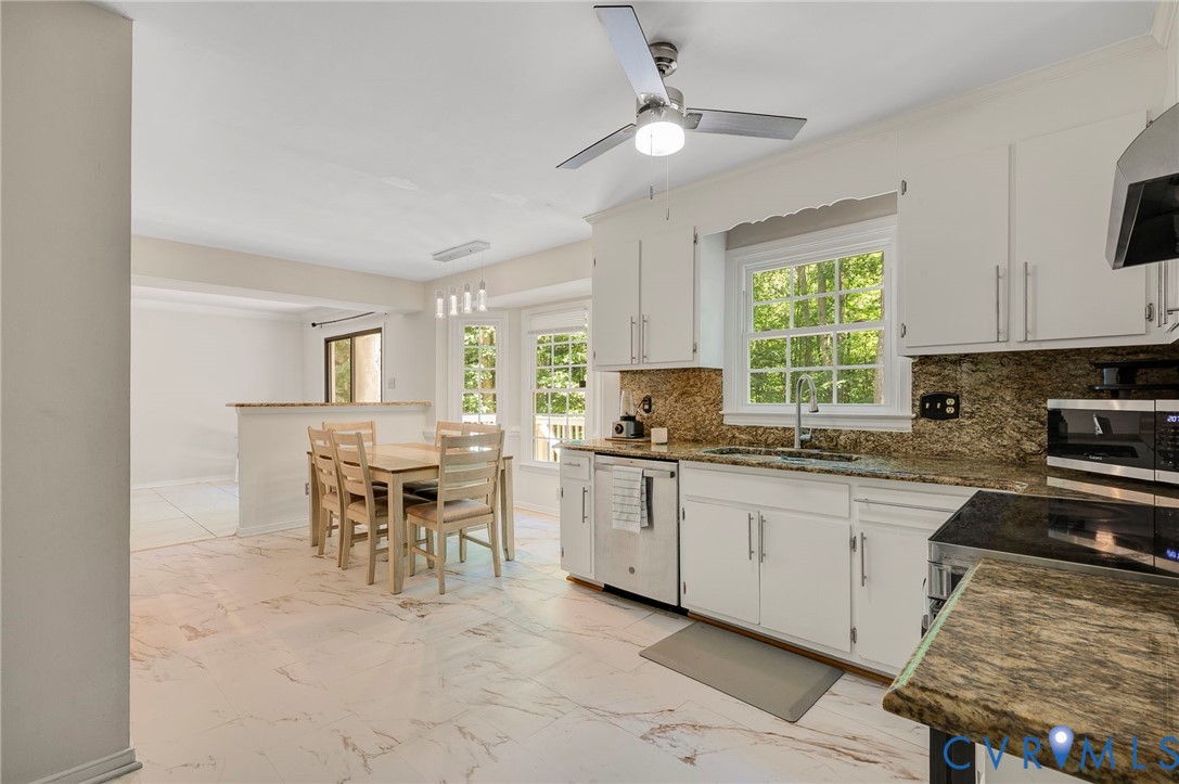 4820 Cedar Cliff Road Chester, VA 23831 - Photo 21 of 41