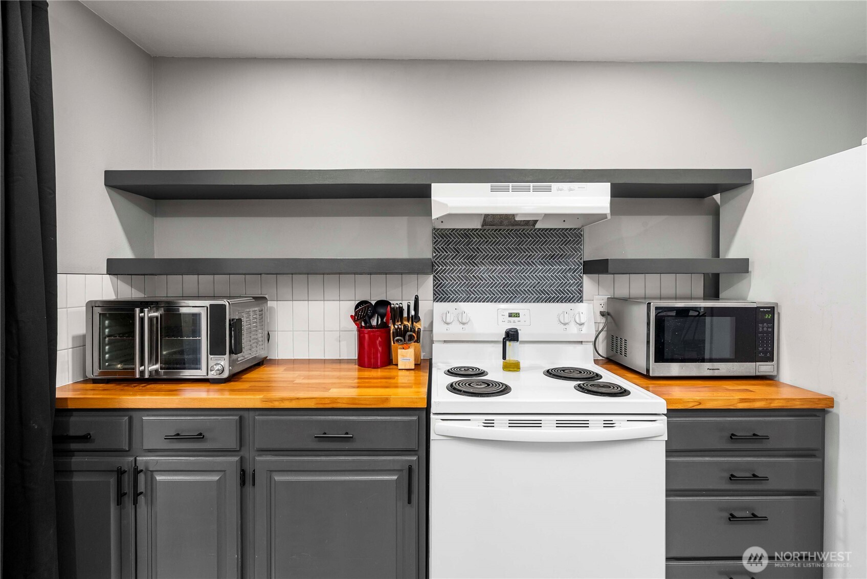 3608 South L Street Tacoma, WA 98418 - Photo 6 of 40 a view of storage and utility room