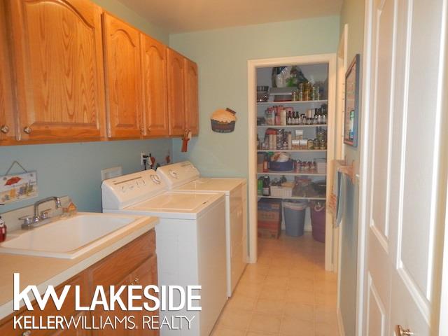 8301 Mist Field Court Howell, MI 48843 - Photo 8 of 34