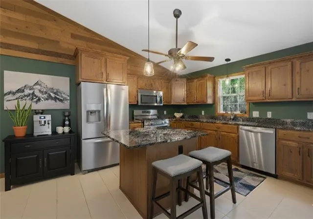 $350,000 | 1148 Old Forge Estates, Hiawassee, GA 30546