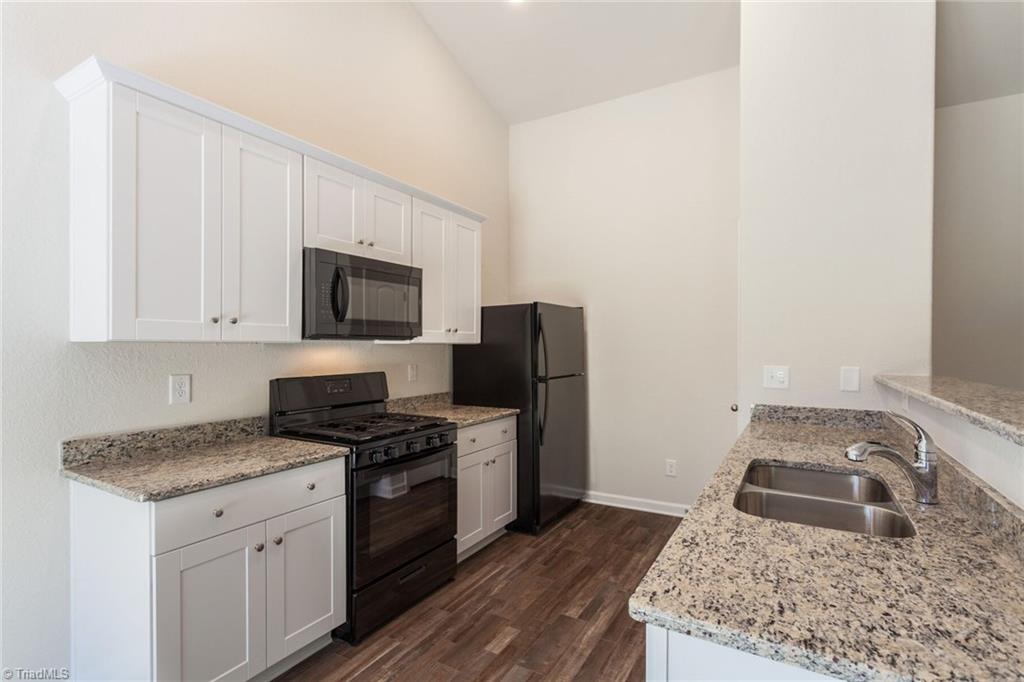 2204 Ram Road Greensboro, NC 27405 - Photo 9 of 20