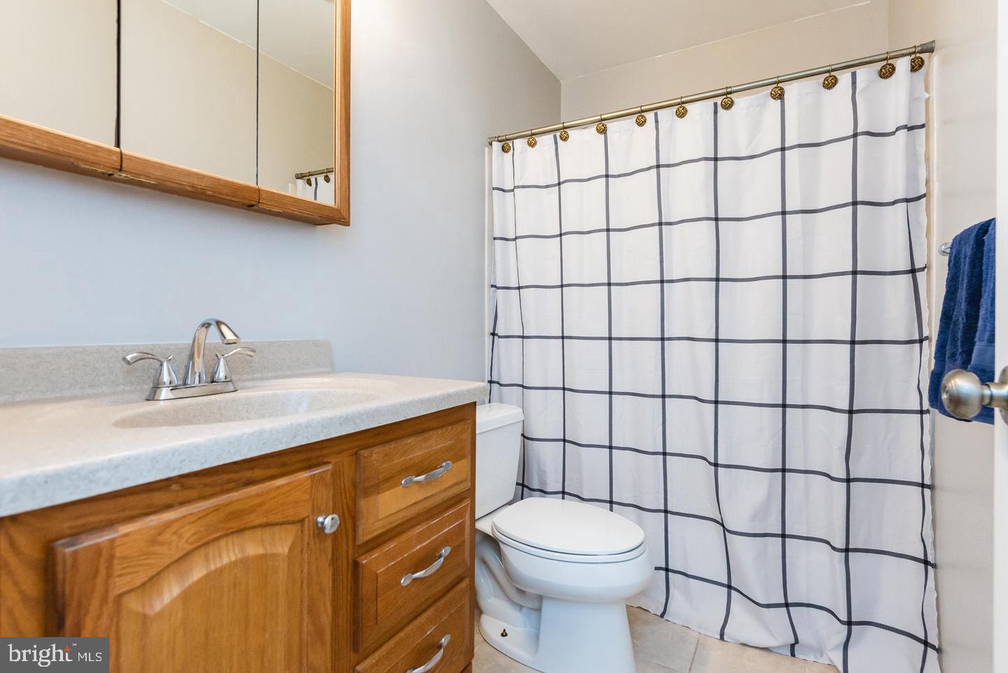 4217 Mispillion Road Nottingham, MD 21236 - Photo 31 of 40 First floor bath