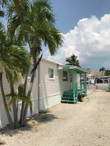 $2,800 | 924 Tropical Lane, Key Largo, FL 33037