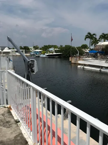 $2,800 | 924 Tropical Lane, Key Largo, FL 33037