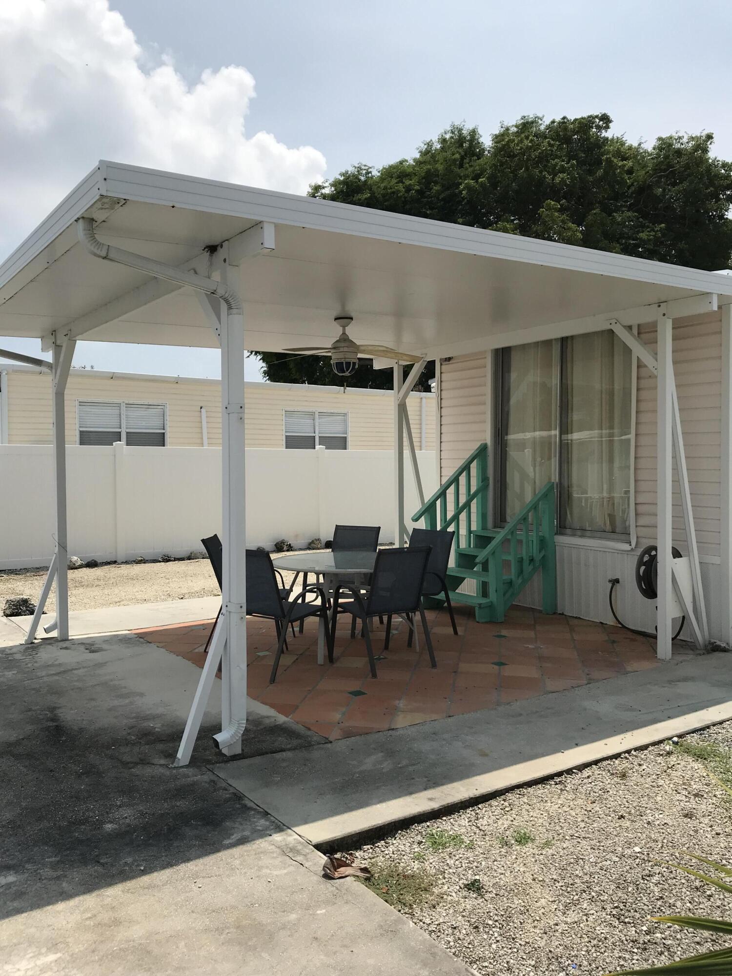 924 Tropical Lane Key Largo, FL 33037 - Photo 10 of 11 IMG_0075