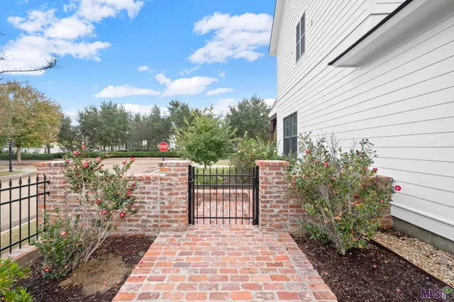 $494,900 | 1222 Americana Boulevard, Zachary, LA 70791