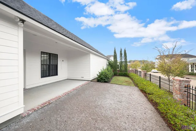 $494,900 | 1222 Americana Boulevard, Zachary, LA 70791